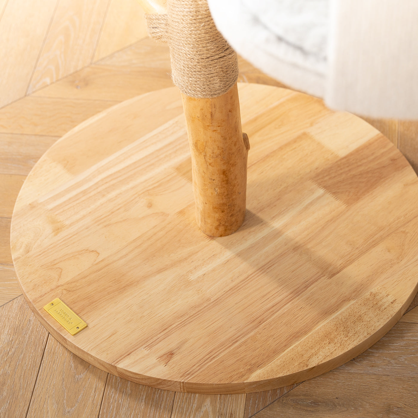 Back to Nature The Luxe Cat Scratch Tree